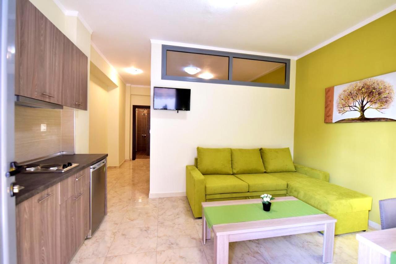 Elia Beach Modern Suites فلوغيتا المظهر الخارجي الصورة